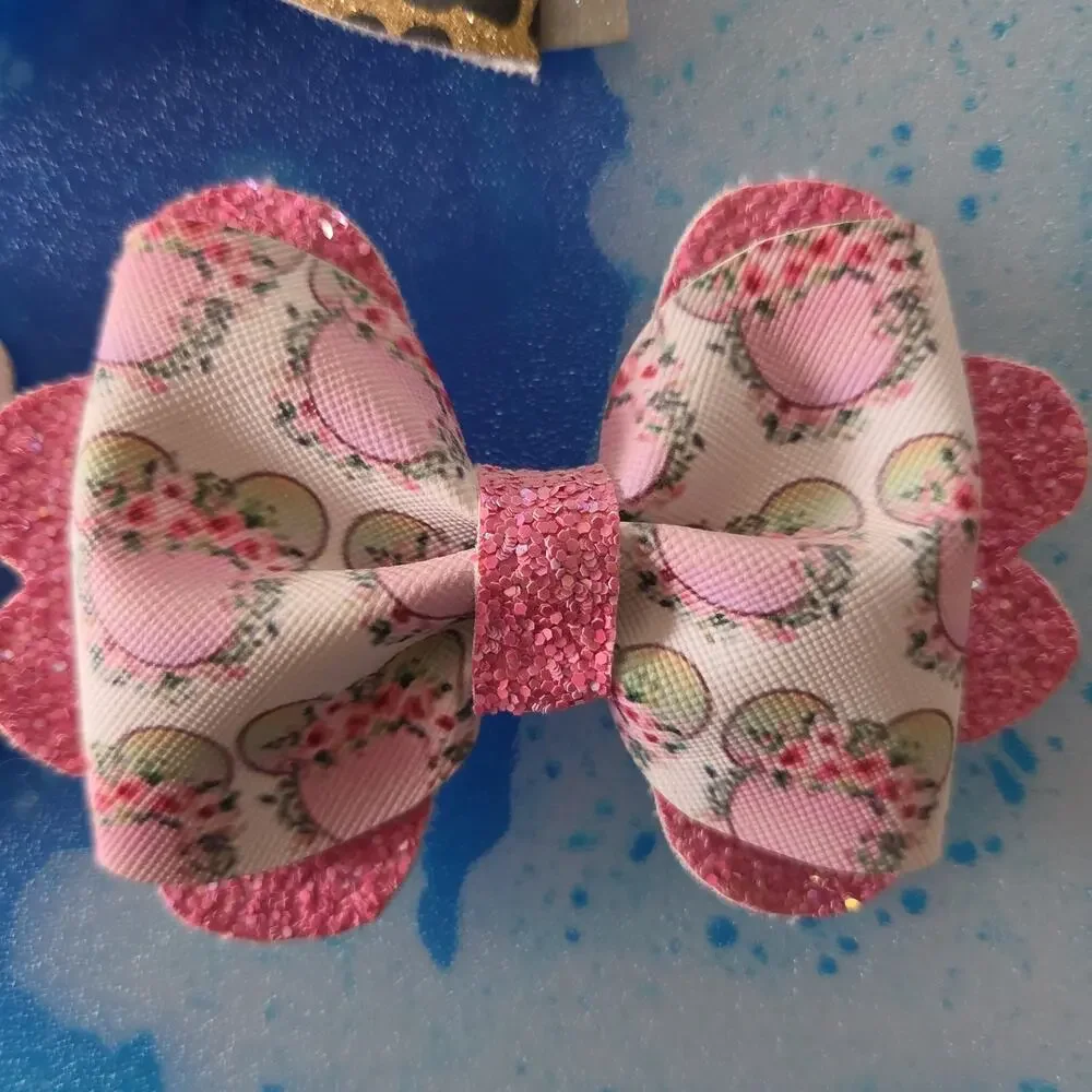 Custom Minnie Mouse Hair Bows